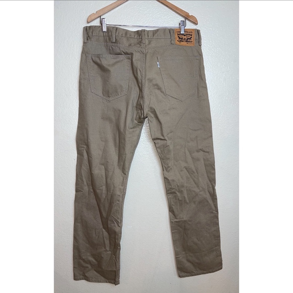 Levi's Men's 505 Regular Fit Straight Jeans